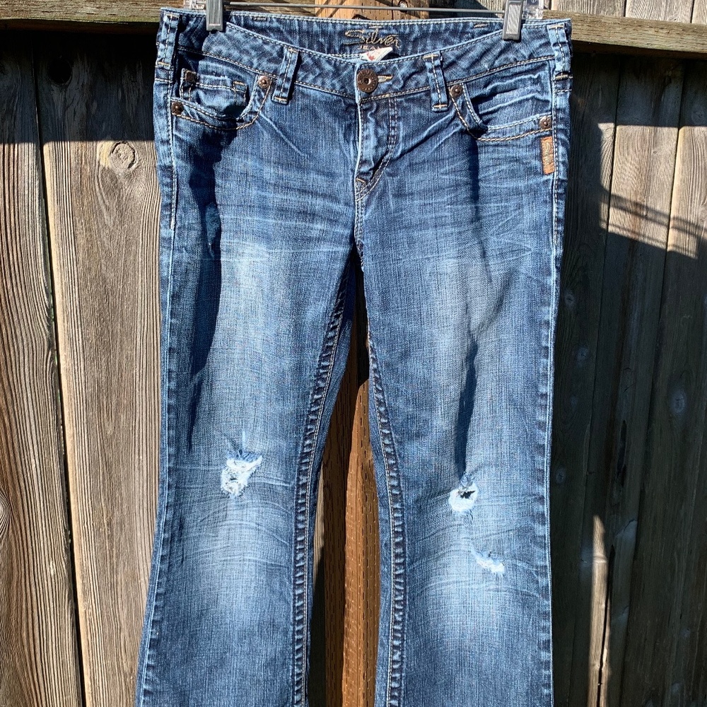 Silver Jeans - Picture 2 of 8
